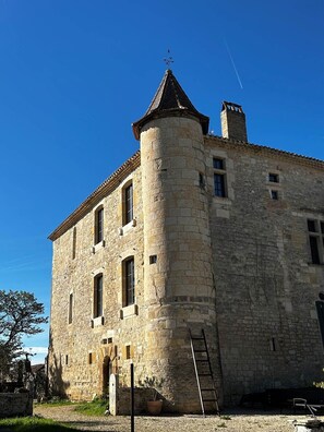 Exterior - Séjour au Château de Belmont Sainte Foi - La Bergerie, un Vrai Petit Bijou ! (belmont sainte foi)
