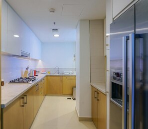 Apartment | Private kitchen - Dubai Skyline Sunset Retreat (Dubai)