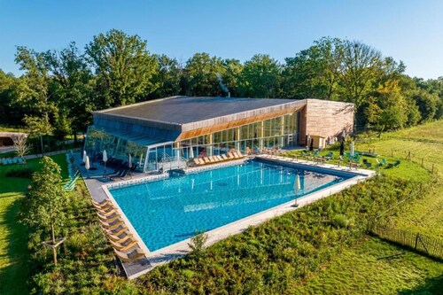 Retraite familiale avec piscines