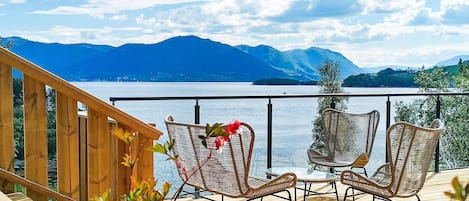 House | Terrace/patio