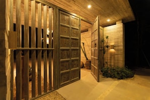 Property entrance - BT Homes - Wellness Jungle (Tulum)