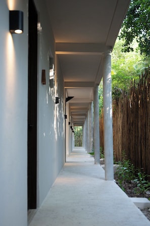 Deluxe Studio, Terrace, Park View | Terrace/patio