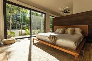 Estudio Deluxe, terraza, vistas al parque | Ropa de cama de alta calidad y edredones de plumas