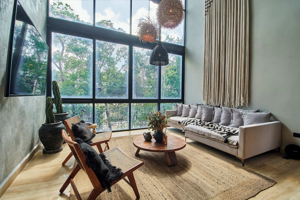 Luxury Penthouse, 2 Bedrooms, Private Pool, Park View (Attha C3 - Nirvana) | Living area | 55-inch Smart TV with digital channels, Netflix, books