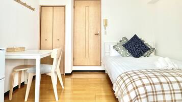 Quarto casal clássico, vista para a cidade | Wi-Fi de cortesia