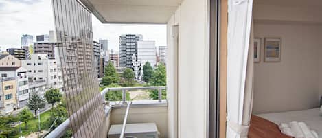 Basic Room, City View | Balcony