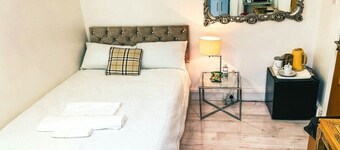 Ensuite Flat in Solihull Town