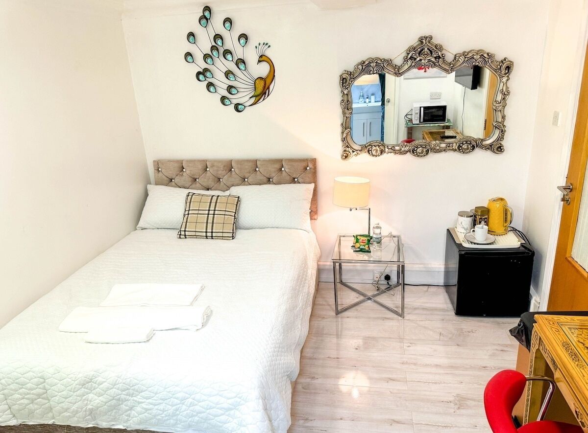 1 soverom, strykejern/-brett, wi-fi og sengetøy