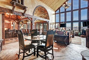 Dining - Spacious, Custom Built, Luxury Home Cabin with Hot Tub, Stunning Views,  (Angel Fire)