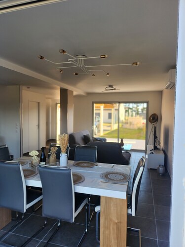 Cosy house, gardens and relaxation. 