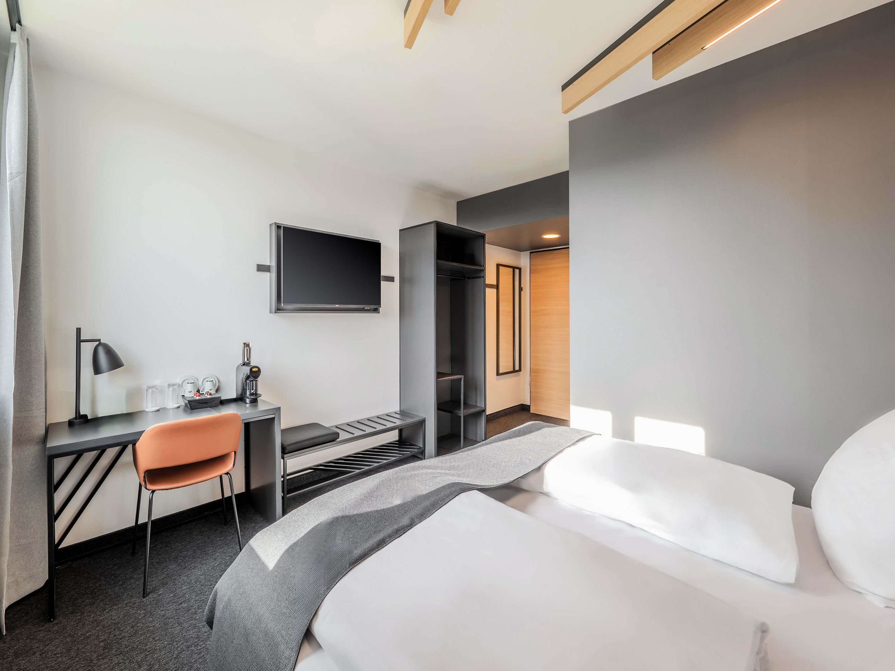 Premium-Doppelzimmer | Schreibtisch, Verdunkelungsvorhänge, schallisolierte Zimmer