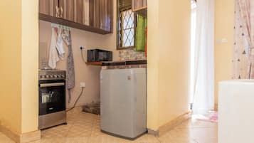 Fridge, microwave, oven, electric kettle