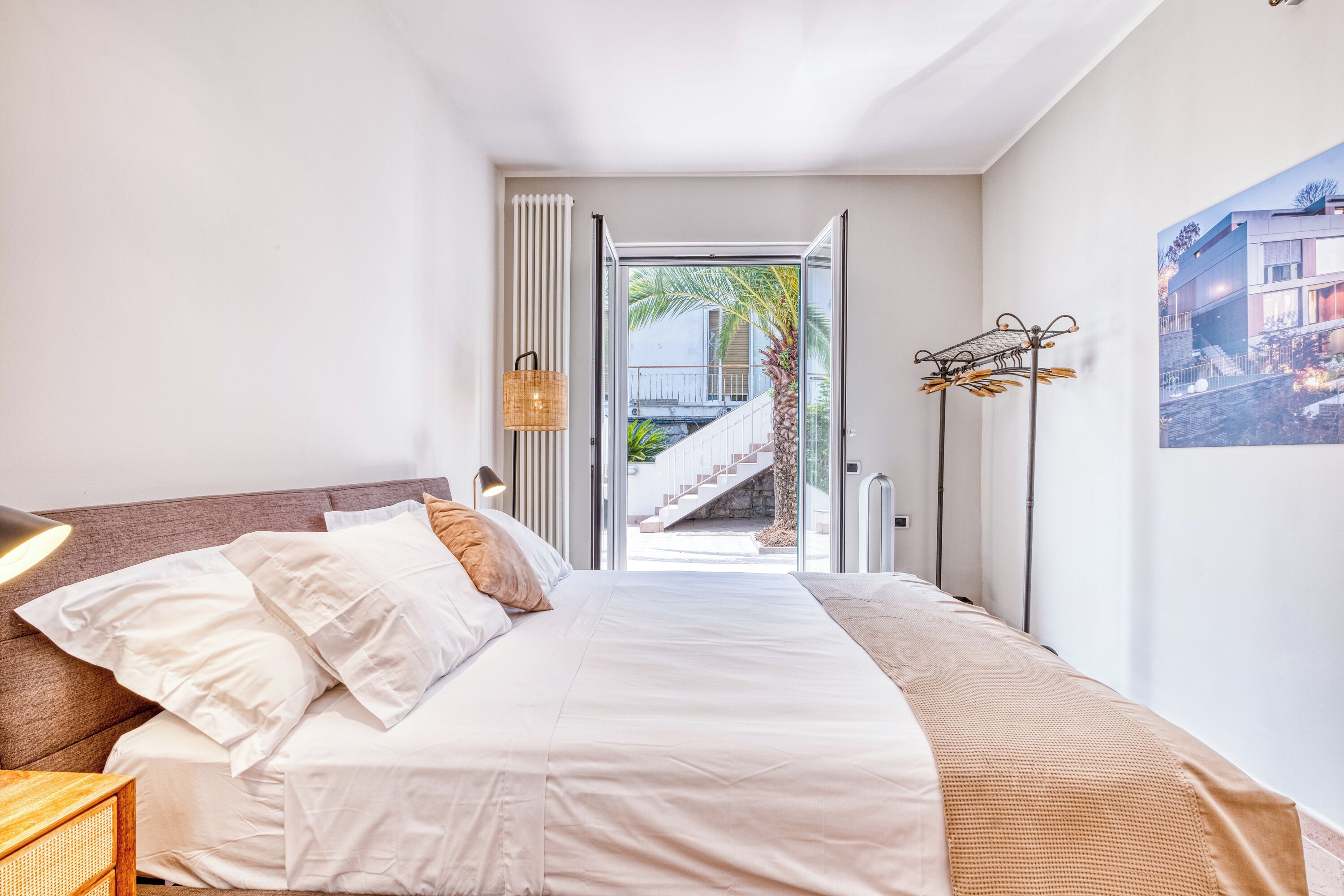 3 bedrooms, laptop workspace, iron/ironing board, free WiFi