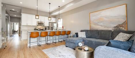 تلفزيون، مكتب