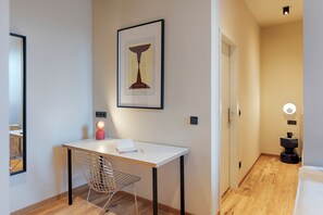 Quarto casal luxo, para não fumantes | Individualmente decorados, individualmente mobiliados