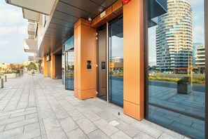 Front of property - Apartament z Balkonem Rzeszów by Renters (Rzeszów)