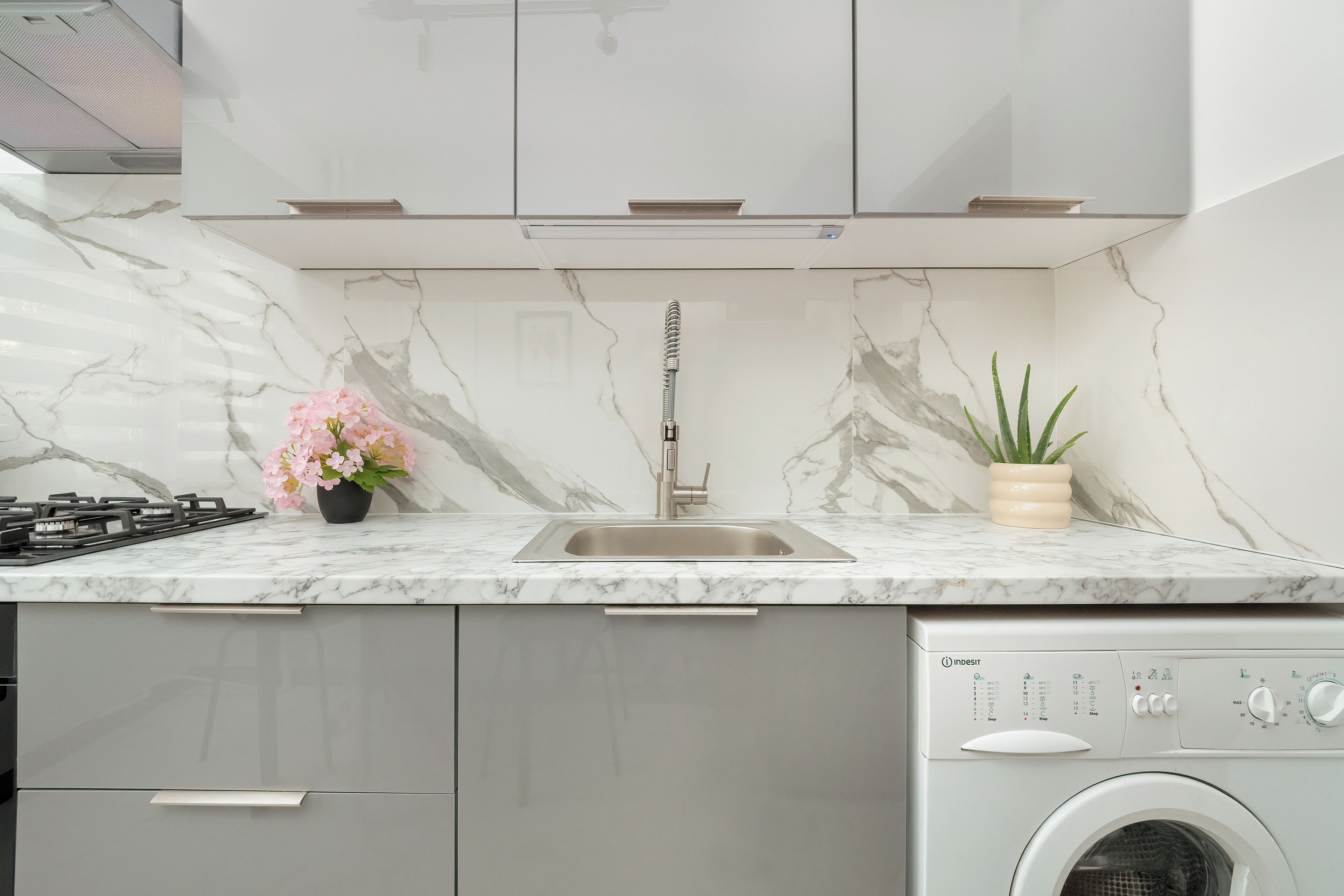 อพาร์ทเมนท์, 2 ห้องนอน, ระเบียง | ครัวส่วนตัว | ไมโครเวฟ, เตาอบ, เครื่องชงกาแฟ/ชา, กาต้มน้ำไฟฟ้า