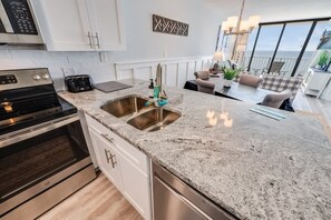 Fridge, microwave, oven, stovetop - Direct Ocean View - Exclusive Sand Beach Club 2BR (Myrtle Beach)
