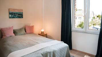 1 Schlafzimmer, Schreibtisch, Bügeleisen/Bügelbrett, WLAN