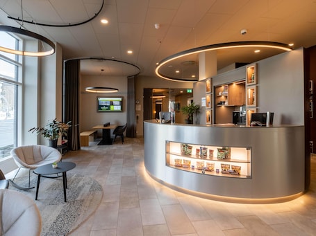Hall. B&B HOTEL Aalborg