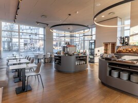 Desayuno buffet diario (DKK 120 por persona)