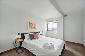 1 chambre, bureau, lit parapluie, Wi-Fi gratuit