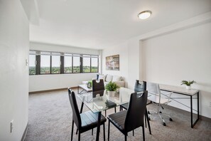 Smart TV, escritórios