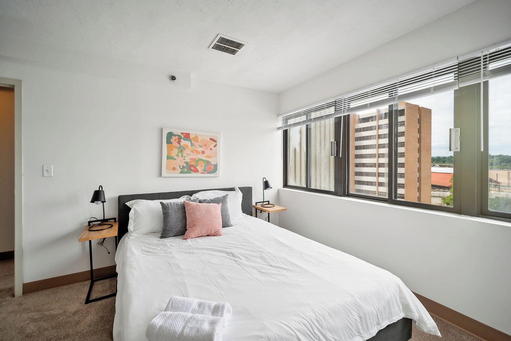 2 chambres, bureau, lit parapluie, Wi-Fi gratuit