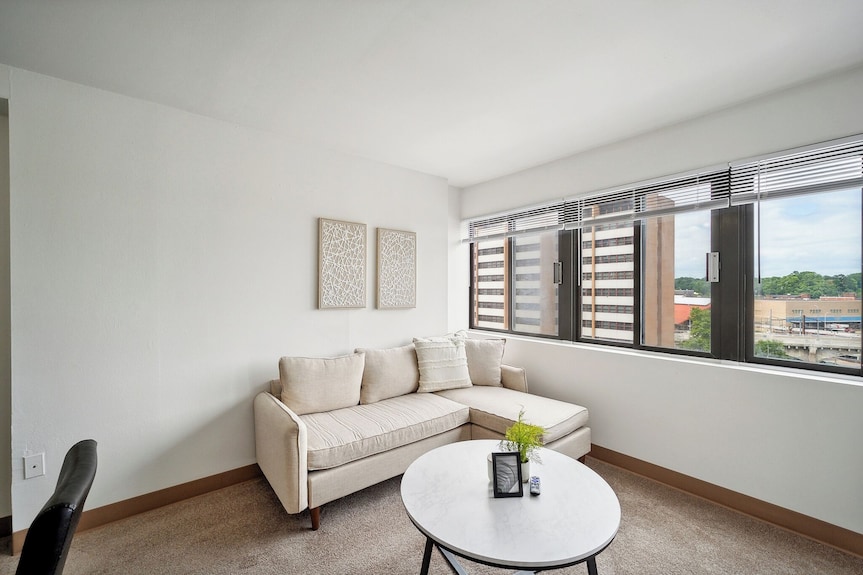 Pp 501 Harrisburg Gem 2br, Pool, Parking - 펜실베이니아