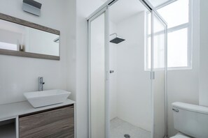 Bathroom - 3BR Polanco Condo -elevator -parking-washer/dryer (Mexico City)