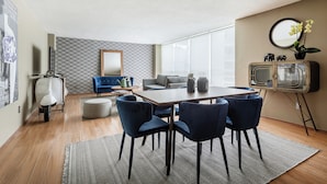 Apartment | Dining - 3BR Polanco Condo -elevator -parking-washer/dryer (Mexico City)