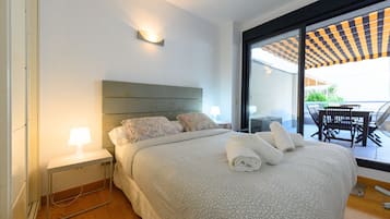 2 chambres, fer et planche à repasser, Wi-Fi gratuit