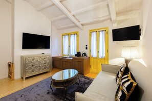 Suite familiar | 1 dormitori, roba de llit hipoal·lergògena i caixa forta a l'habitació