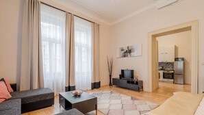 Appartement, 1 chambre | Coin séjour