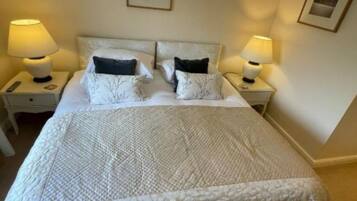 Tabla de planchar con plancha