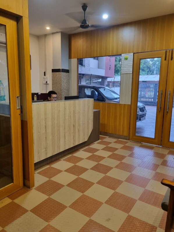 Reception - Alohi Inn (Guwahati)