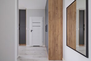 Interior - Cozy Laszkiewicza Apartment by Renters (Kraków)