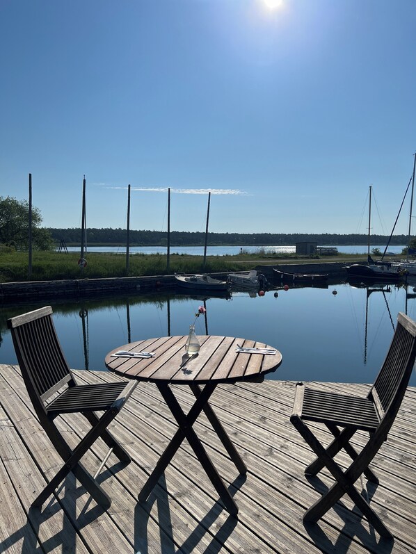 2 restaurants servant le petit déjeuner