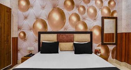 Hotel Aadhya & Restaurant