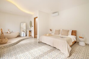 Villa Deluxe | 1 camera, una cassaforte in camera, lenzuola