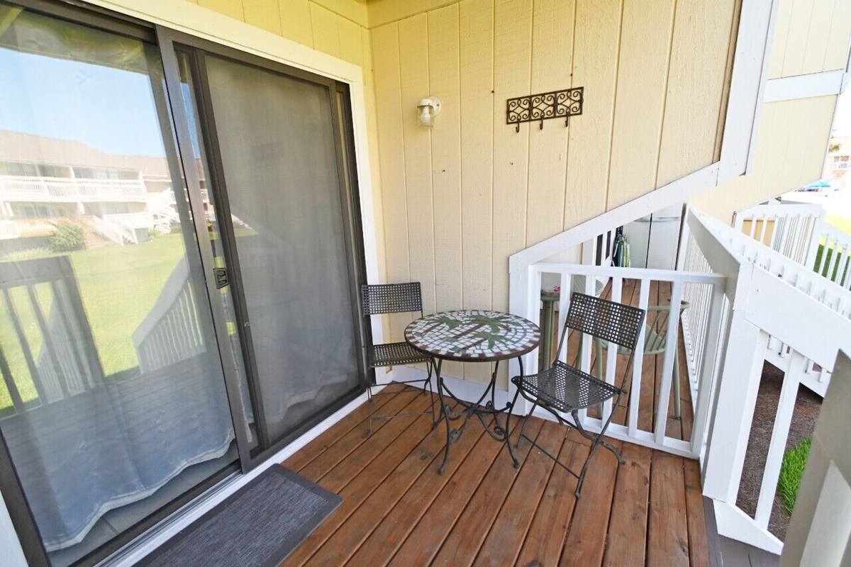Photo 17 of Pet Friendly Studio Condo at Sandpiper Cove 8125 in Destin, FL Free Beach Service!