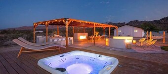 Moonstone Bungalow By The Cohost Company