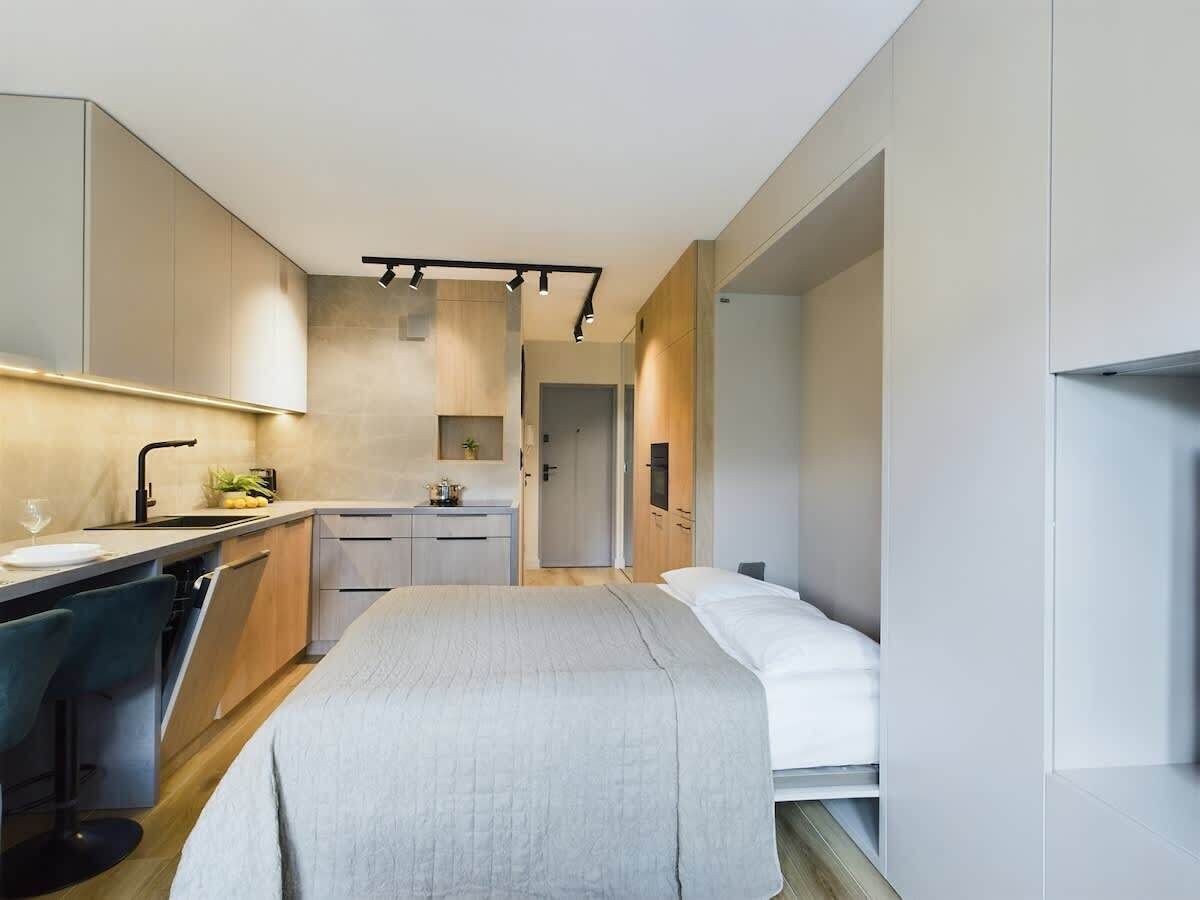 Bügeleisen/Bügelbrett, WLAN, Bettwäsche