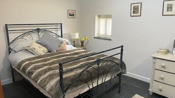 Maison | 1 chambre, fer et planche à repasser, Wi-Fi gratuit, draps fournis