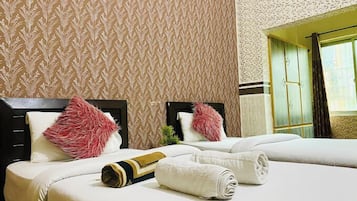 Chambre Double Deluxe | Chambres insonorisées, fer et planche à repasser, Wi-Fi gratuit