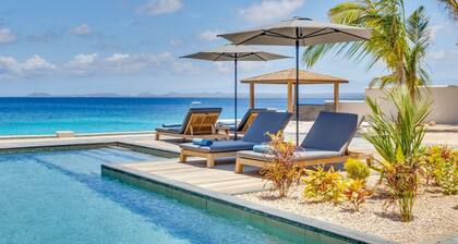 Kas Binti - exclusive 4 bedroom oceanfront villa