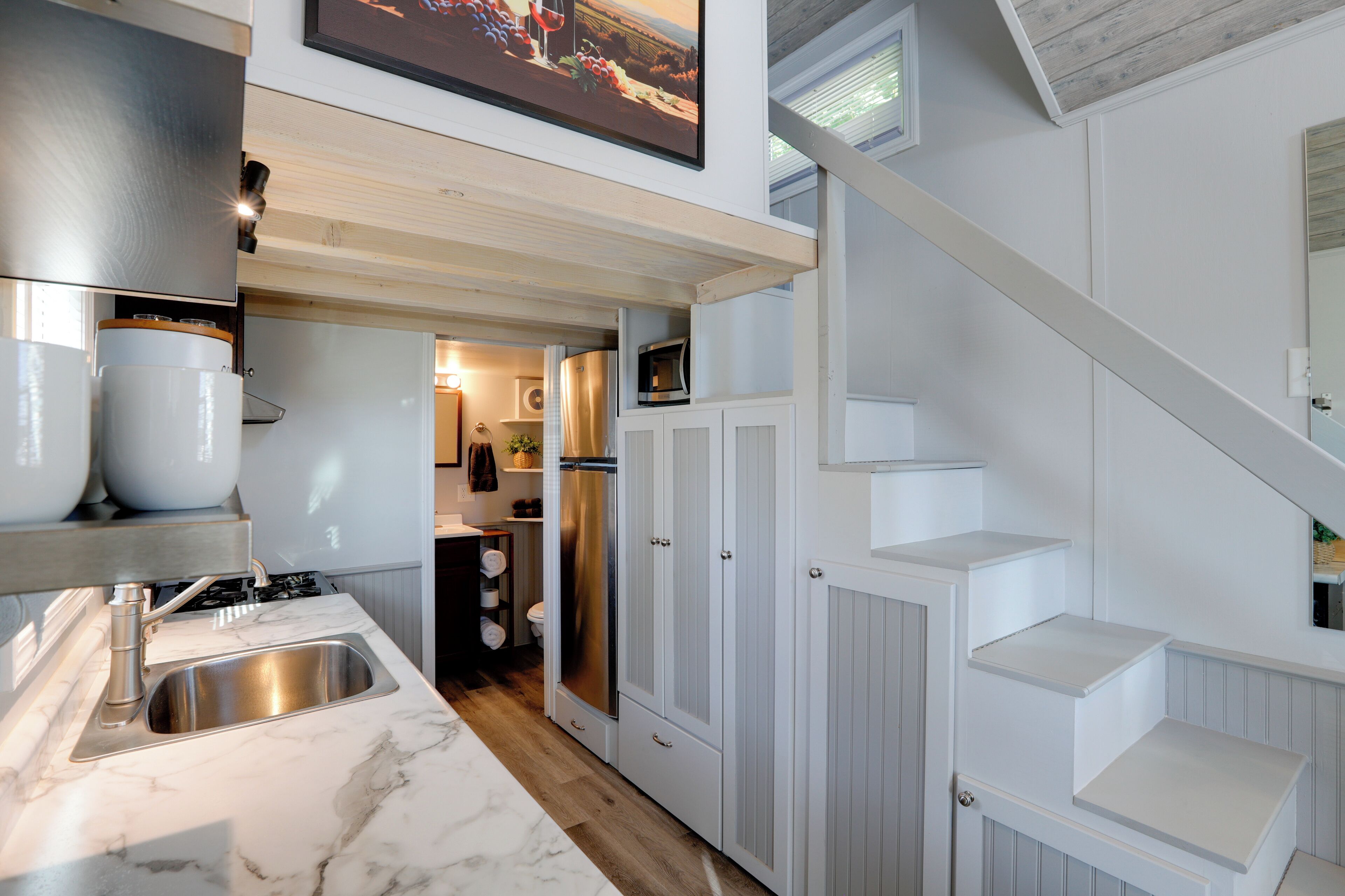 Apartment (0 Bedroom) | Interior