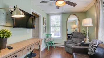 Nhà (2 Bedrooms) | Nội thất