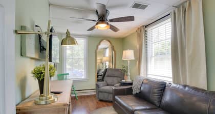 'the Cabernet Cabin' Defiance Home on Katy Trail!