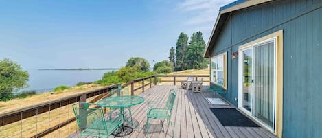 House (2 Bedrooms) | Front of property